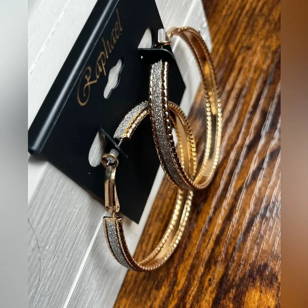 Gold-Tone Rhinestones Hoop Earrings